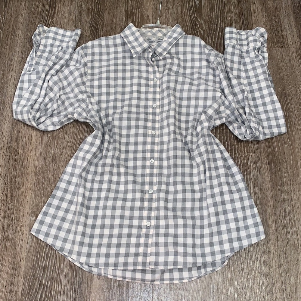 Banana Republic soft wash shirt